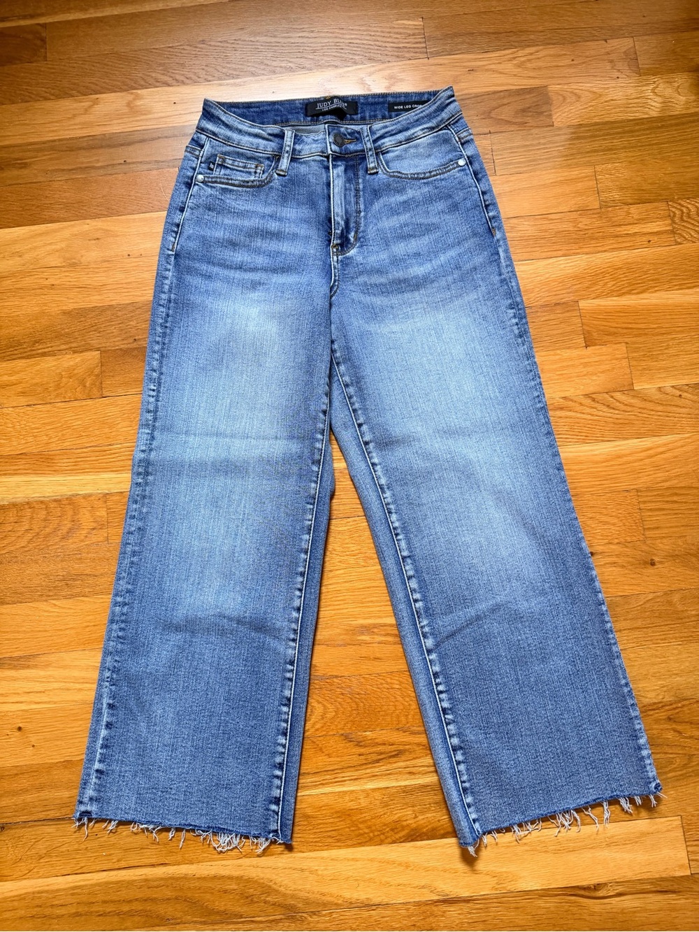 Judy Blue Wide Leg Crop Jeans 0/24 High Rise Stretch Raw Hem EUC